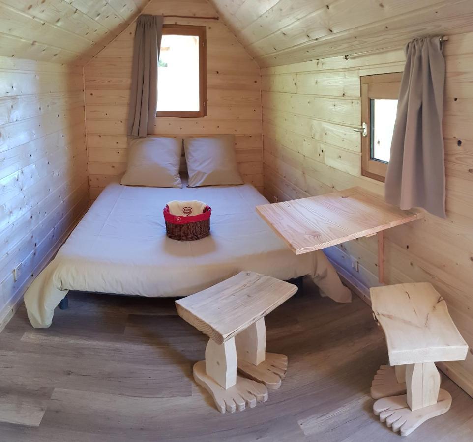 Le Noyer Du Baron Hotel Le Lauzet-Ubaye ภายนอก รูปภาพ